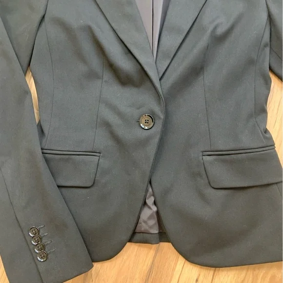 Express Women's Black Blazer One Button Tailored‎ Fit Size 4 Preppy - Picture 4 of 13